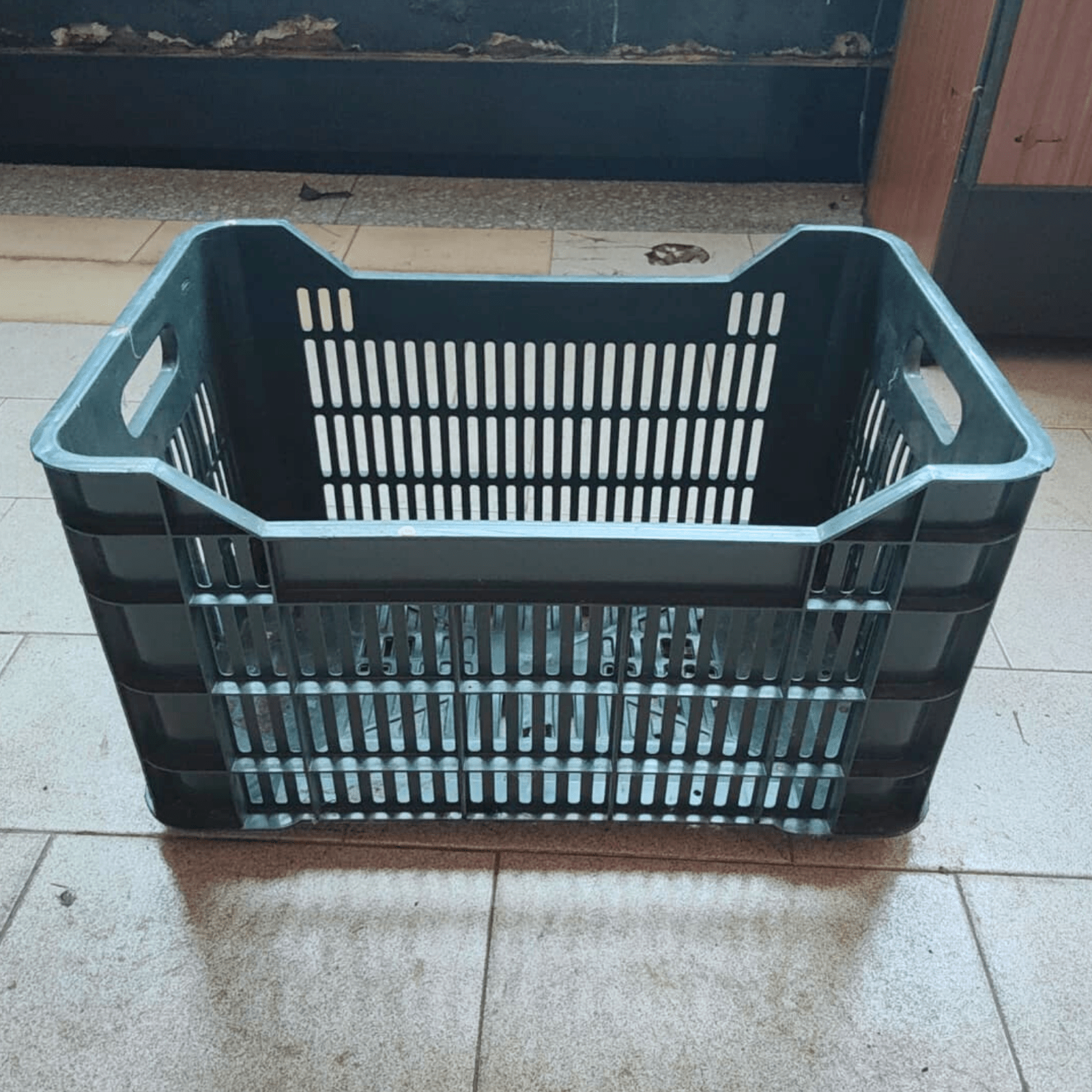 Ceste di plastica - Cucito Industriale Usato