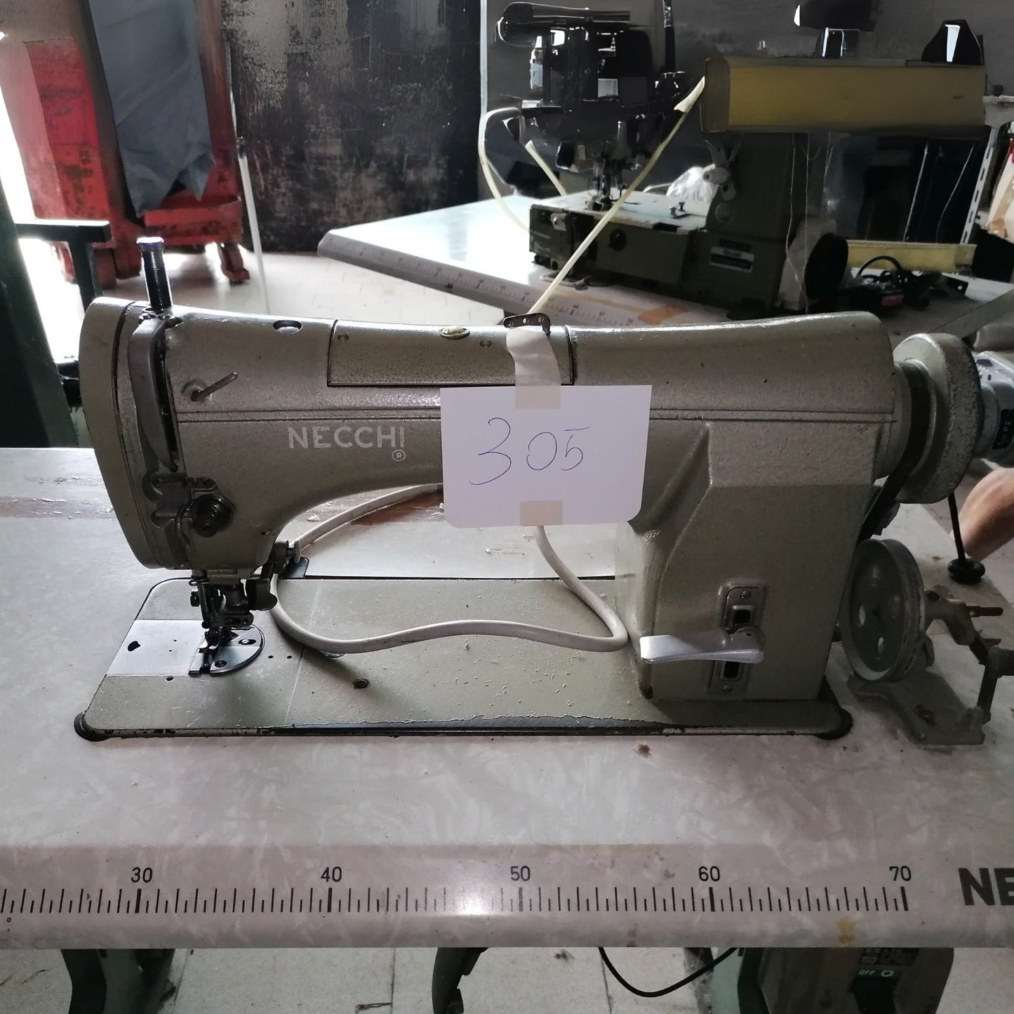 Macchina da cucire Lineare con coltello rifilatore - Cucito Industriale Usato