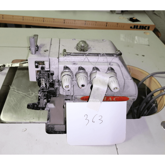 Macchina da cucire Tagliacuci 2 aghi incassata - Cucito Industriale Usato