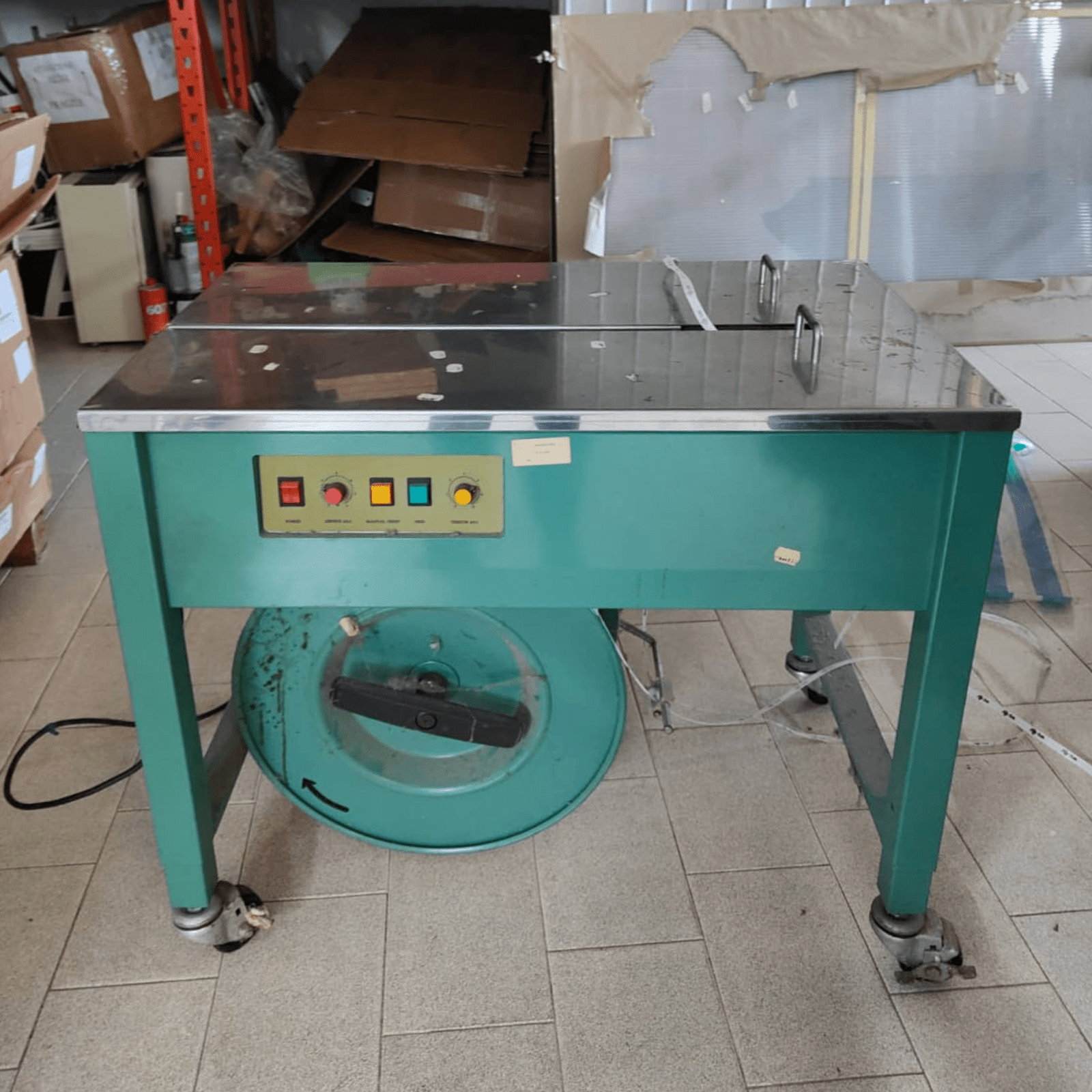 Reggiatrice semiautomatica per imballaggio - Cucito Industriale Usato